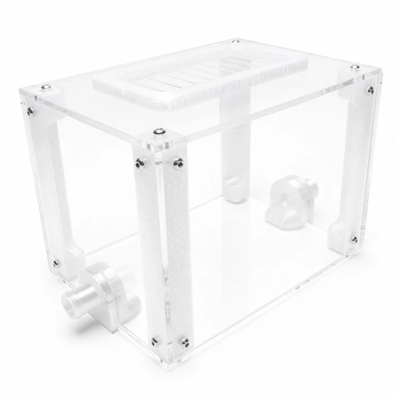 Medium Outworld acrylic feeding arena at an angle, showing the mesh vent lid and side connector port