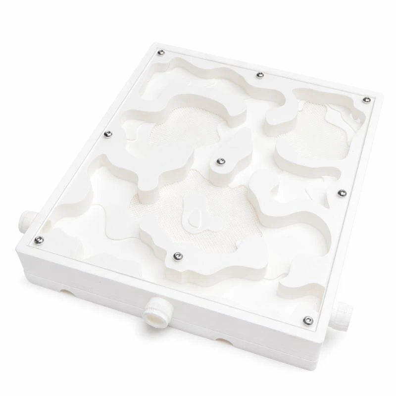 White XL Mesh Nest formicarium with seven winding mesh-covered chambers visible through its square acrylic lid